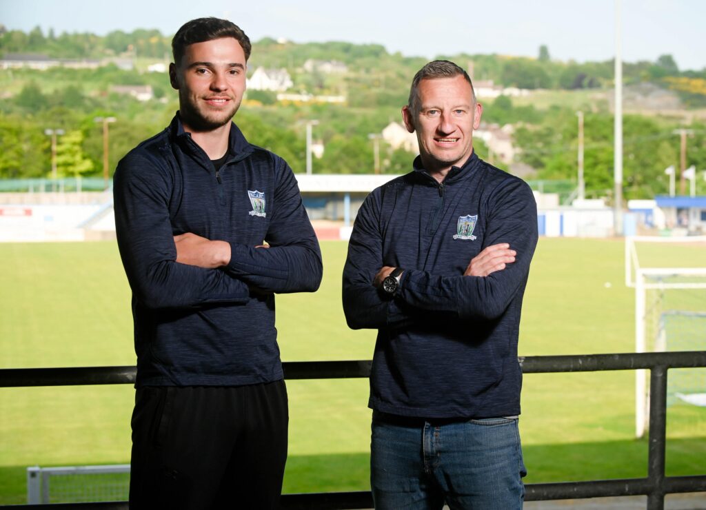 NCAFC Manager Stuart King with new signing Matthew Rendina. Brendan Monaghan Photography