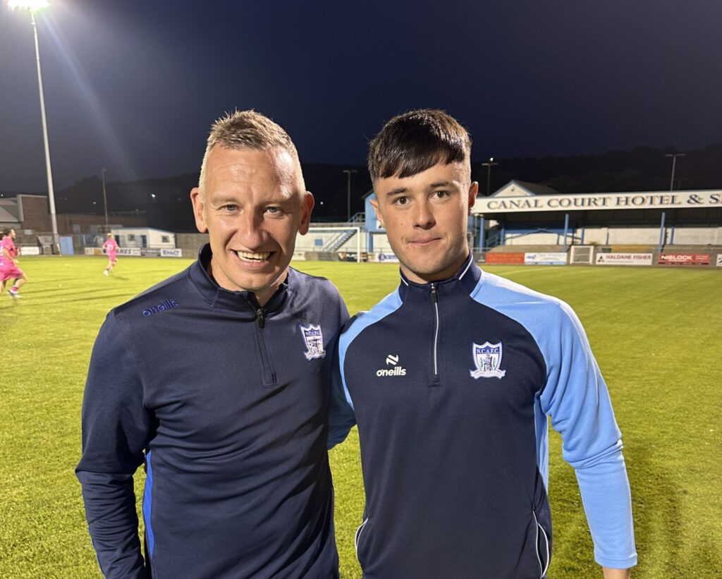 Stuart King with Darren Doherty