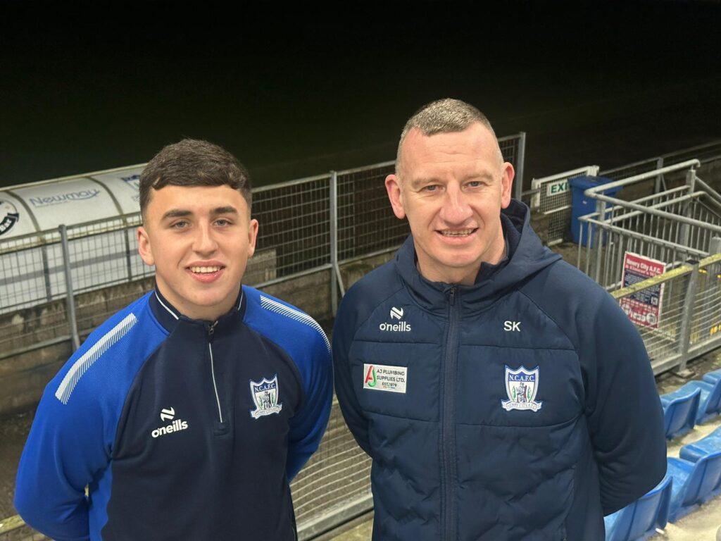 New signing Cillian Kavanagh with Manager Stuart King